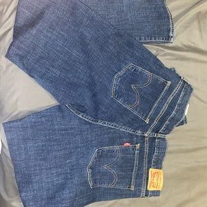 Classic Straight Levis